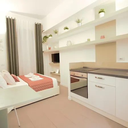 Apartament Morandi Luxury Mediolan